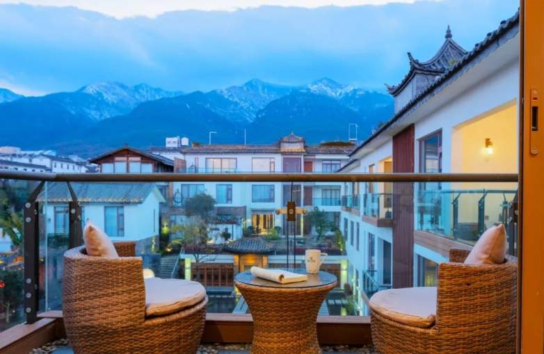 一扇窗，连接自然与内心的旅行艺术(图10)