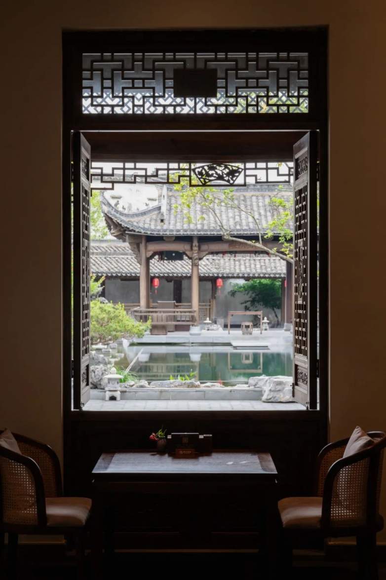 一扇窗，连接自然与内心的旅行艺术(图12)