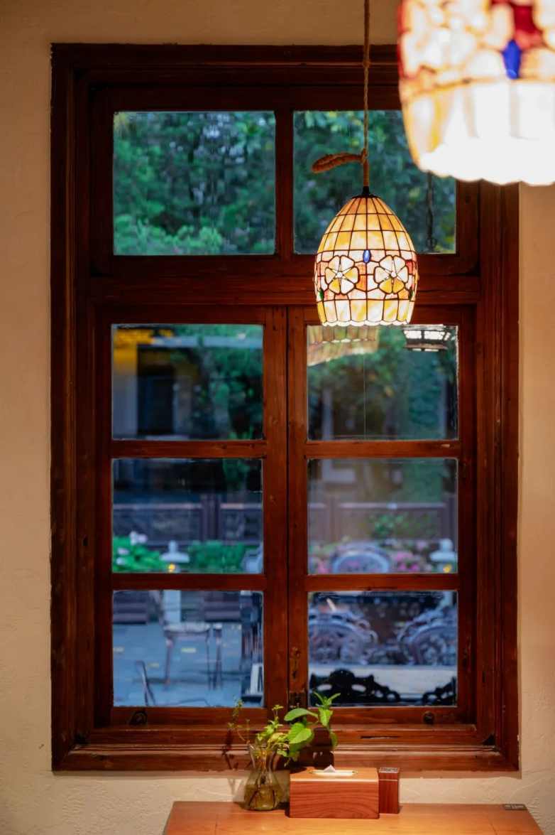 一扇窗，连接自然与内心的旅行艺术(图19)