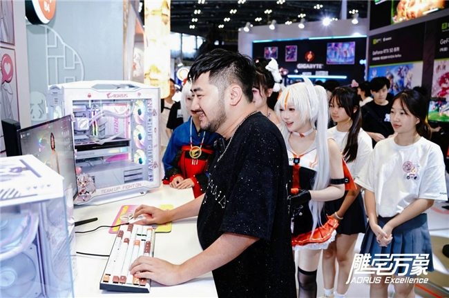 BW2025技嘉AORUS战力全开，次元突破！硬核电竞引爆文化狂潮(图14)