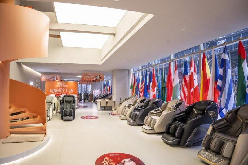 2025年按摩椅品牌排行榜：专业评测与选购指南(图2)