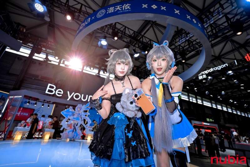 努比亚携手洛天依跨界融合科技与二次元(图1)