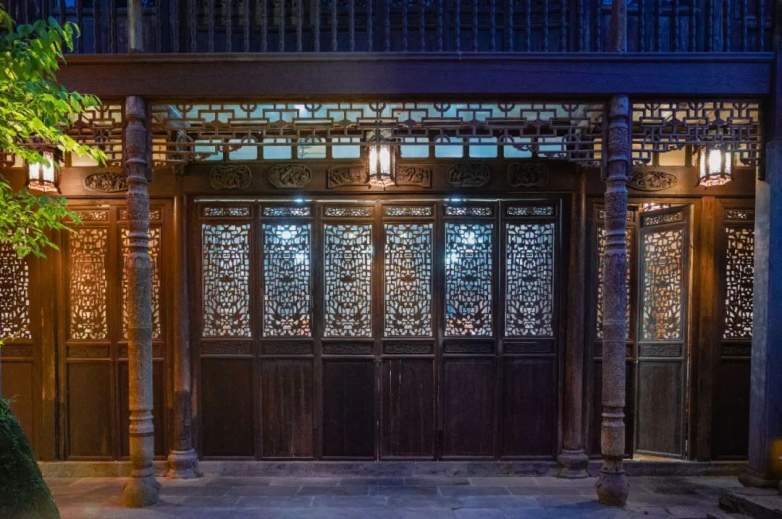 徽派古宅变身诗意民宿，西递古村明经园传承百年文化韵味(图3)