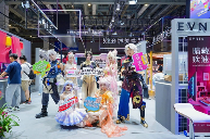 飞利浦EVNIA游戏显示器燃爆夏季展会，E能量释放纵横无拘游戏体验(图1)