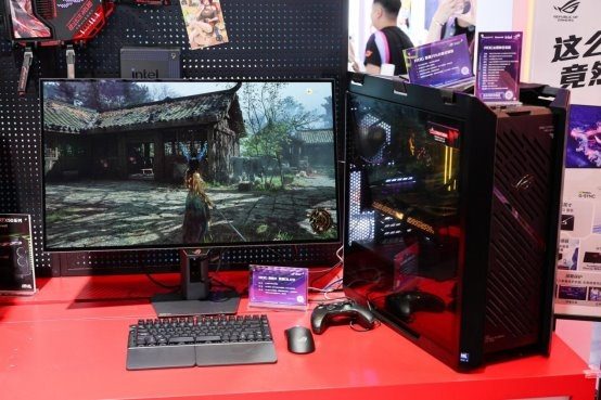 双模OLED电竞显示器革新游戏体验 4K高刷兼顾3A与竞技(图2)