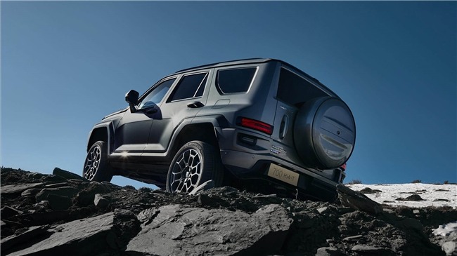 40万左右SUV推荐 坦克700Hi4-T硬派越野王者(图2)