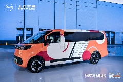 轻客也能家用？上汽大通大拿V1破解多功能用车难题(图2)