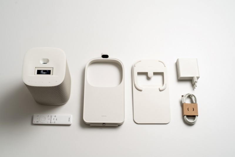 三星绚幕激光投影仪Premiere 5技术解析：超短焦与触控交互革新体验(图6)