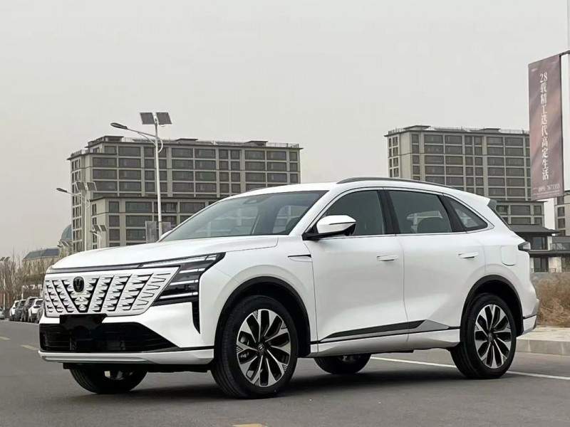 10万级SUV选购指南：燃油与混动车型全面对比推荐(图2)