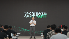 创想三维举办3D打印农场开放日 发布专用车载设备Sermoon M300(图2)