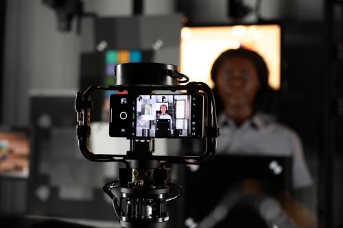 传音打造行业首个DXOMARK第六版影像实验室，重构移动影像测评新标杆(图1)