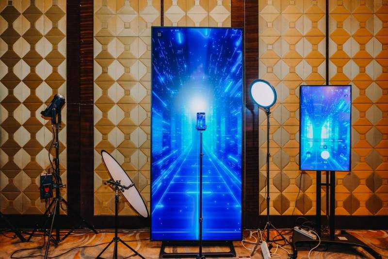 赋能行业伙伴，共创显示新生态：2025年三星商显新品鉴赏会北京站举行(图6)