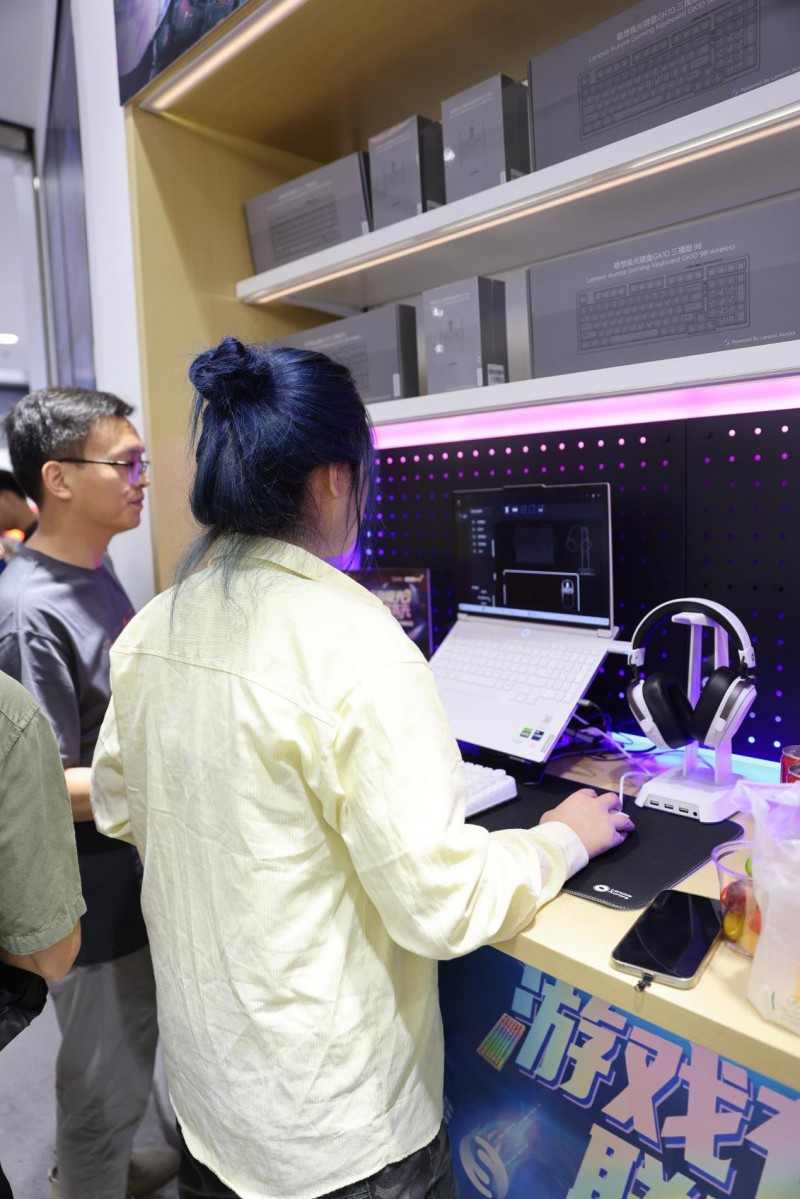 不止联动更高光，联想极光游戏服务方案让外设更“懂你”的节奏(图1)