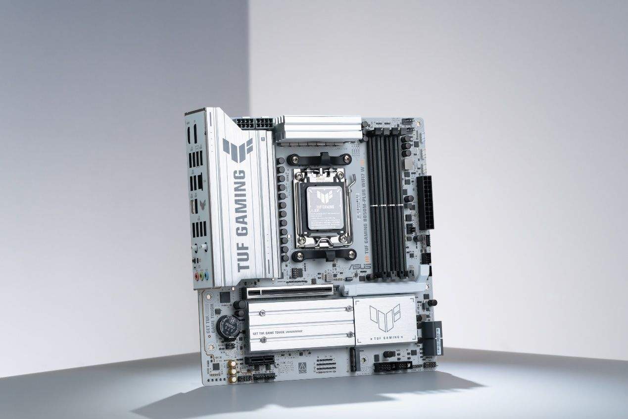 华硕B850重炮手主板升级WiFi 7 支持DDR5 8000+(图5)