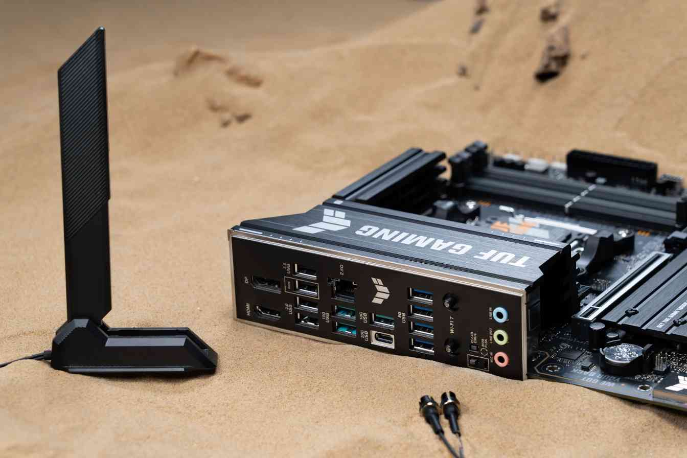 华硕B850重炮手二代性能跃升 组装优选(图3)